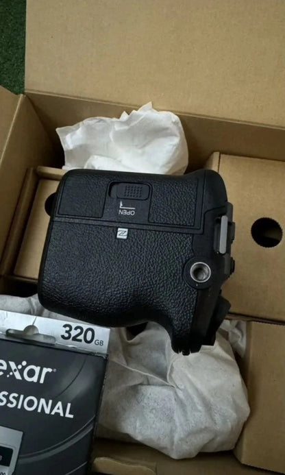 Sony FX3 Cinema Line (Body) + 320GB Type A – Excellent Condition
